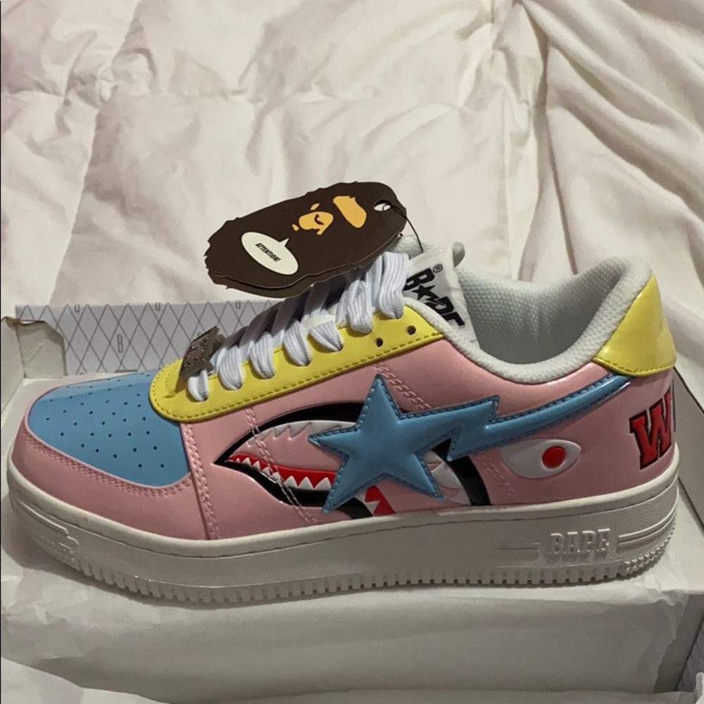 Sold out-BAPE Sneakers